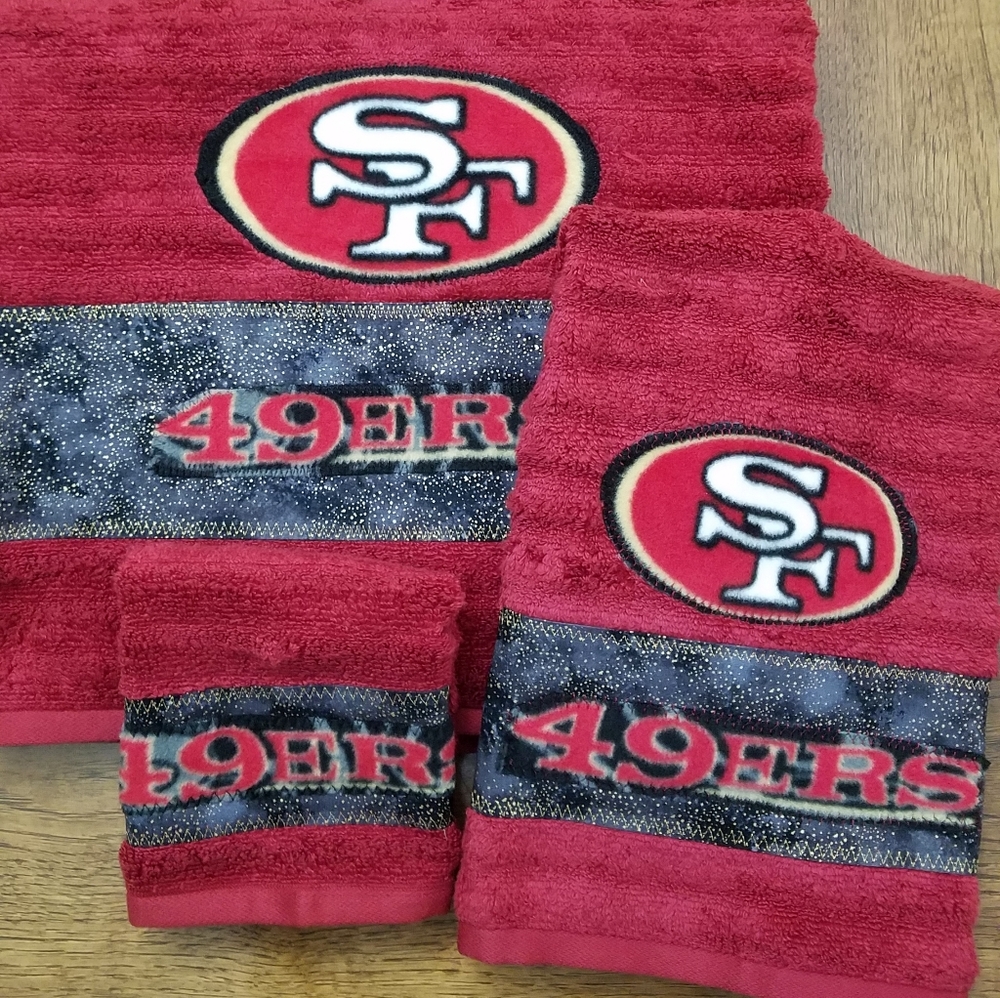Handmade bath towel set
